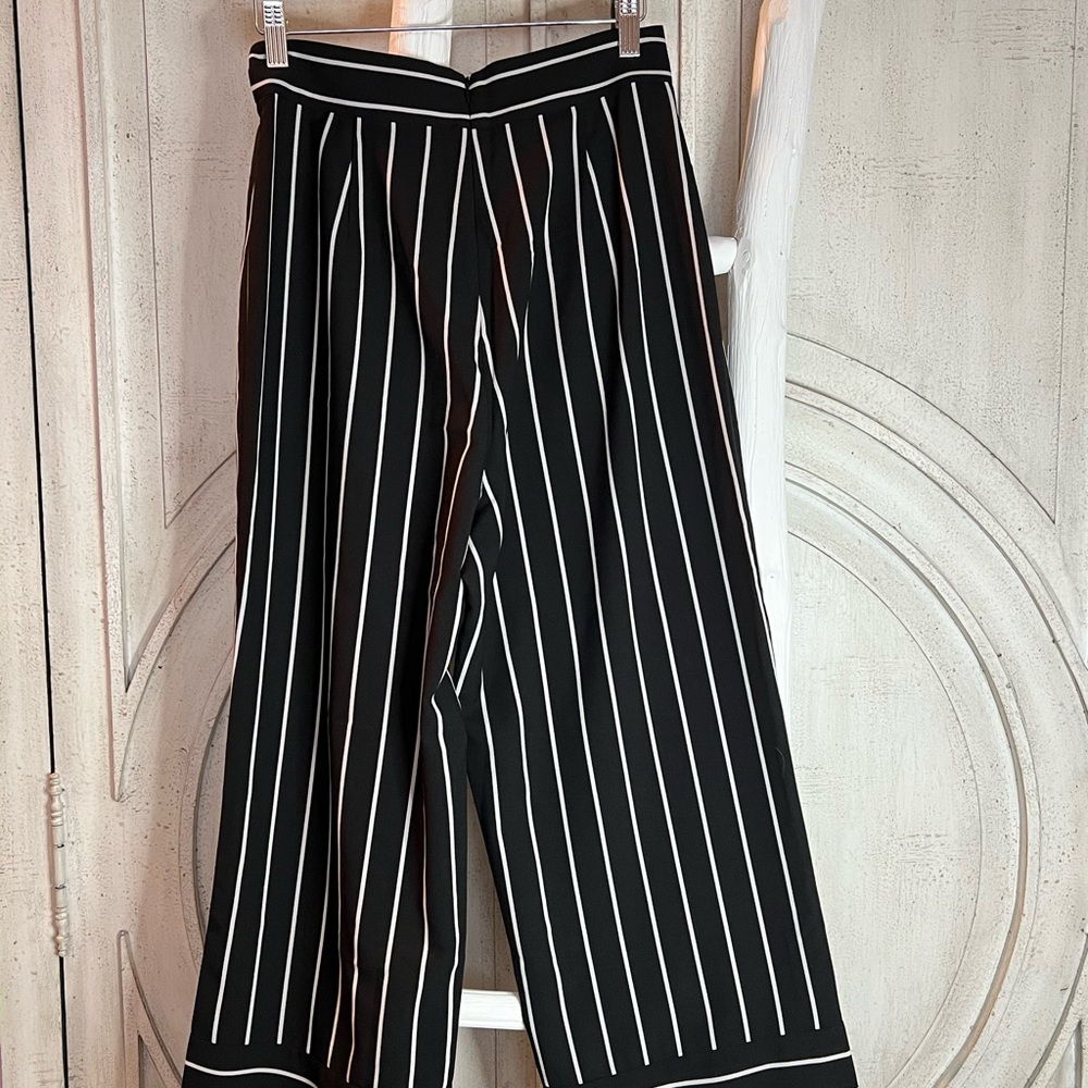 BB Dakota Black and White Striped Women's Pants - Picture 3 of 4